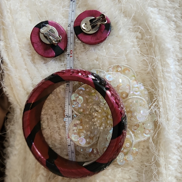 🌺Stunning VTG Barkhor India glass overlay Bracelet/Clip Earrings Pink/Black - Picture 8 of 8